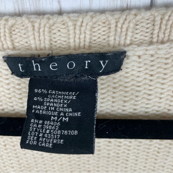 Theory 100% cashmere cream sweater medium - Picture 4 of 5